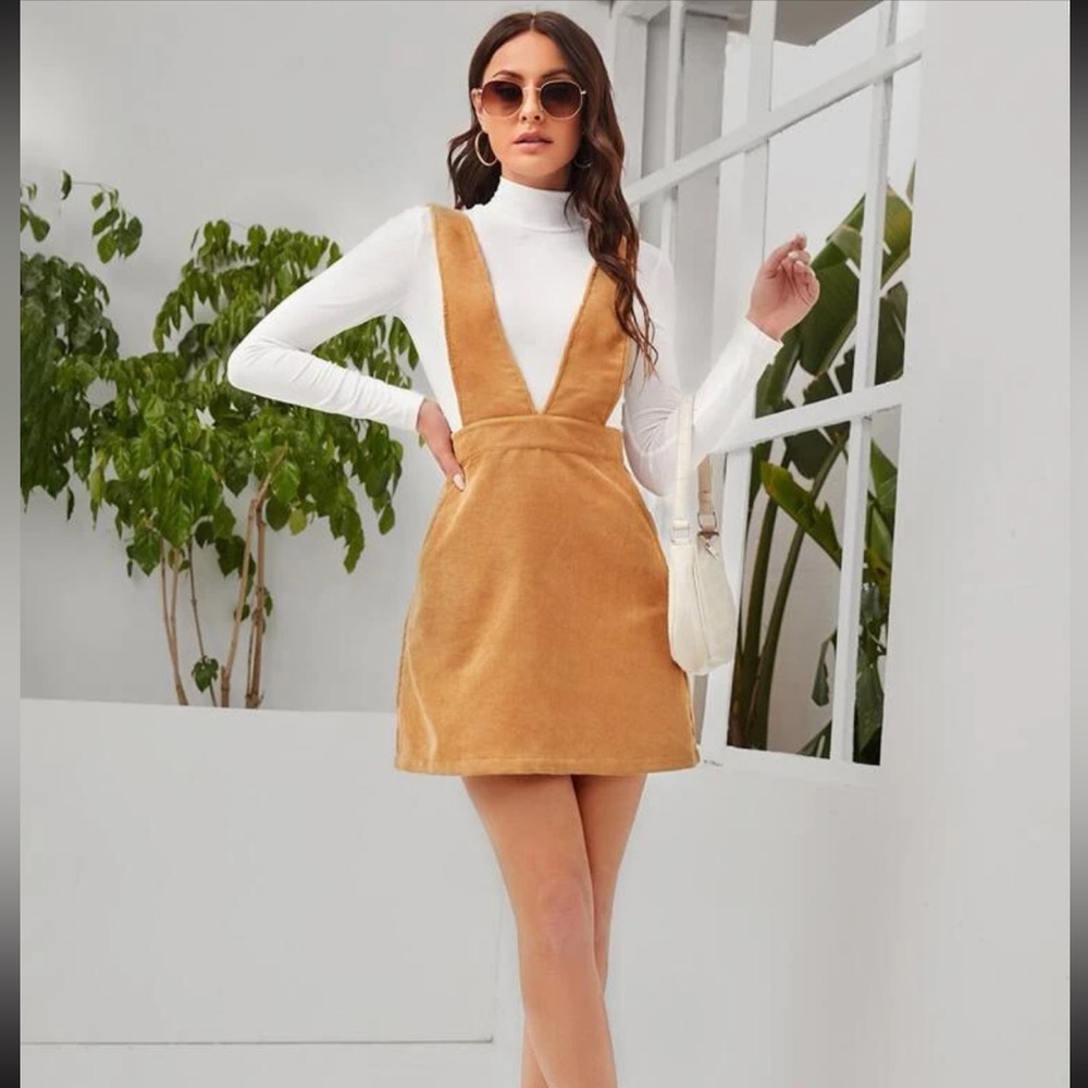 NEW Overall Dress in Khaki Corduroy 🧸 Suspender Style w Pockets ~ Sz. S 💛